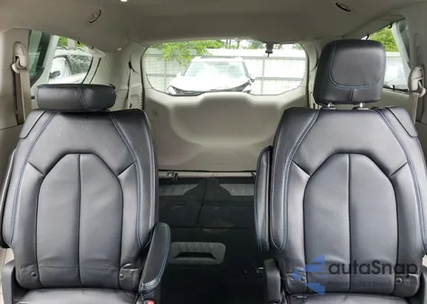 2021 Chrysler Pacifica Touring L из США, поврежденный, VIN 2C4RC1BGXMR574891